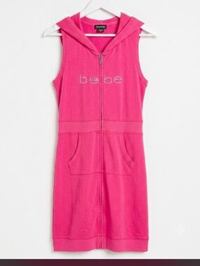 bebe womans Sleeveless Hooded Zip-Up dress in Hot Pink